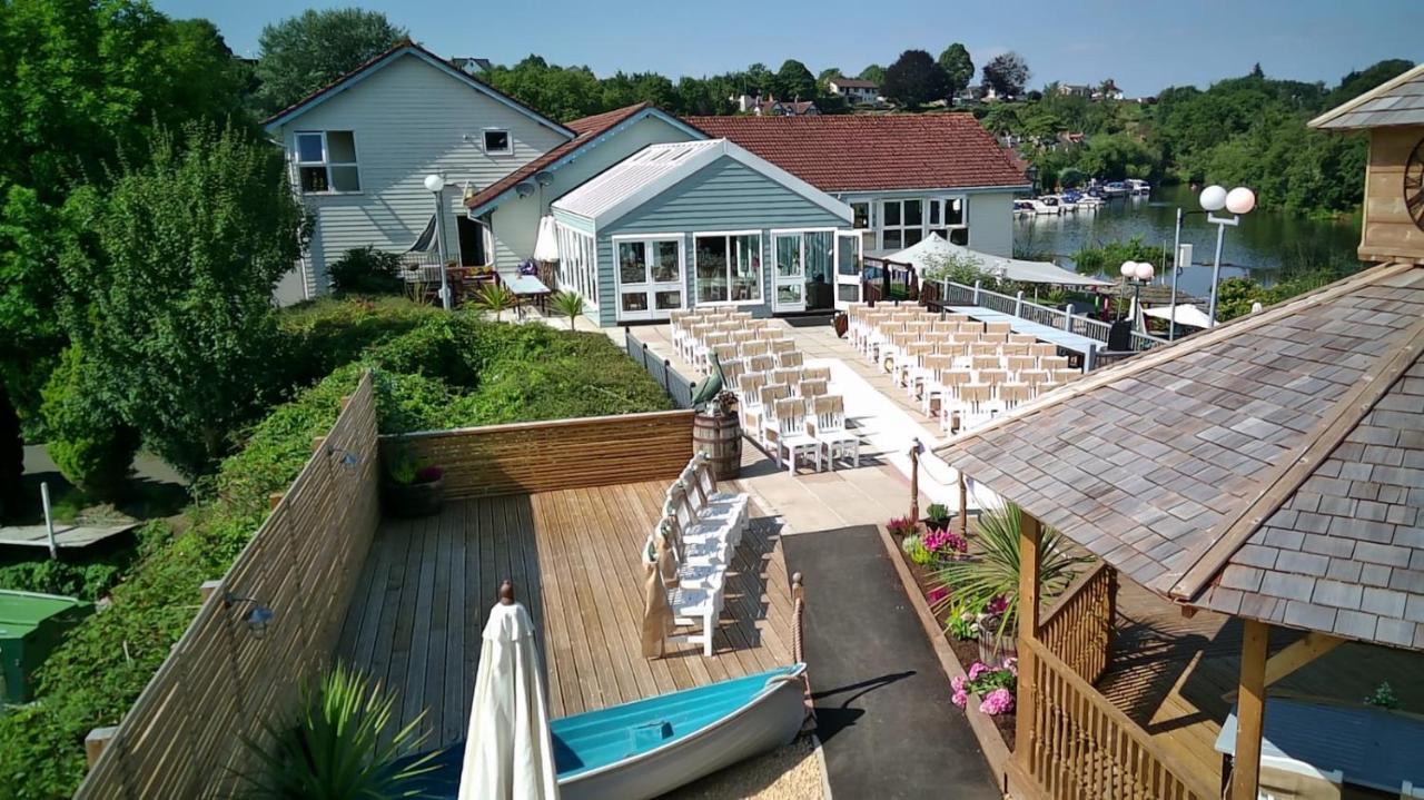 The Riverside Inn Saltford Kültér fotó